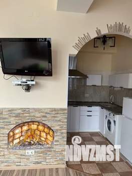 Студия квартира, посуточно, 38м2, 10/11 этаж