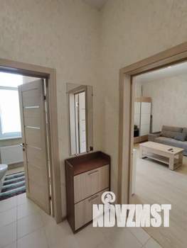 1-к квартира, посуточно, 40м2, 3/8 этаж