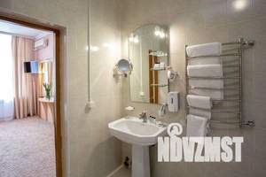 2-к квартира, посуточно, 73м2, 1/1 этаж