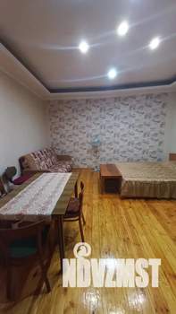 Студия квартира, посуточно, 33м2, 2/2 этаж