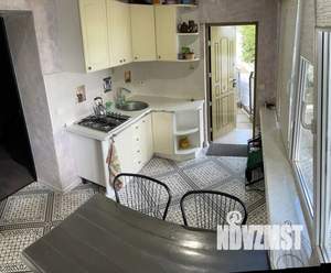 2-к квартира, посуточно, 40м2, 1/2 этаж