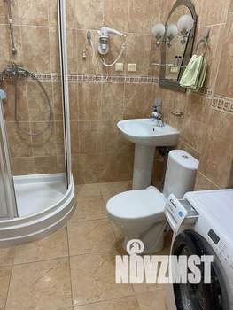 1-к квартира, посуточно, 40м2, 1/5 этаж