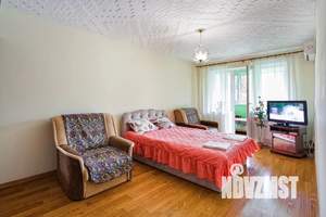 1-к квартира, посуточно, 38м2, 5/5 этаж