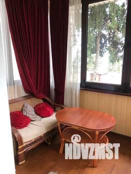 1-к квартира, посуточно, 27м2, 2/2 этаж