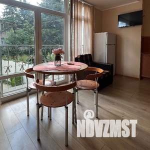 1-к квартира, посуточно, 50м2, 2/4 этаж