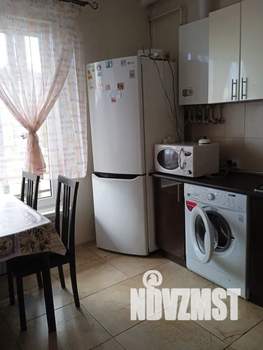 3-к квартира, посуточно, 102м2, 3/4 этаж