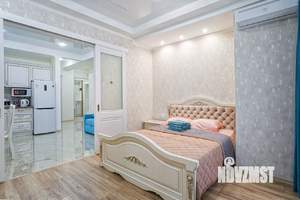 1-к квартира, посуточно, 55м2, 4/19 этаж