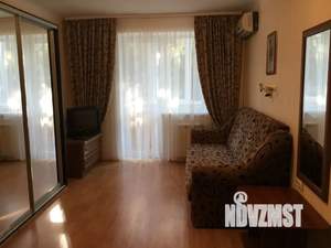 1-к квартира, посуточно, 30м2, 2/4 этаж