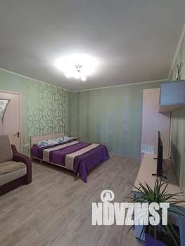 1-к квартира, посуточно, 40м2, 1/2 этаж
