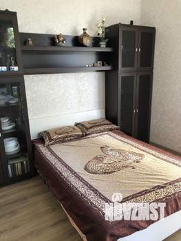 Студия квартира, посуточно, 24м2, 2/6 этаж