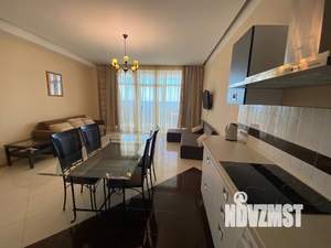 1-к квартира, посуточно, 83м2, 1/19 этаж