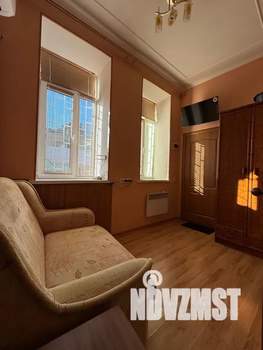 Студия квартира, посуточно, 12м2, 2/2 этаж