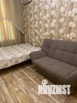 1-к квартира, посуточно, 40м2, 1/2 этаж