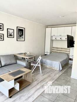 Студия квартира, посуточно, 20м2, 3/3 этаж