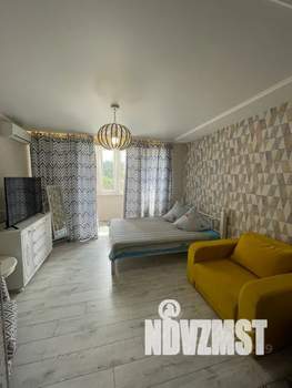 1-к квартира, посуточно, 37м2, 3/15 этаж