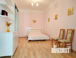 2-к квартира, посуточно, 37м2, 5/5 этаж