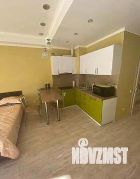 1-к квартира, посуточно, 35м2, 2/8 этаж