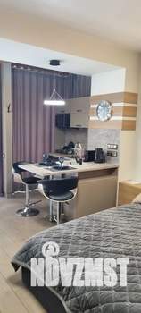 Студия квартира, посуточно, 33м2, 1/15 этаж