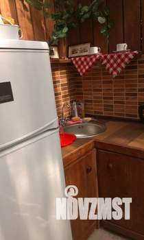1-к квартира, посуточно, 27м2, 1/1 этаж