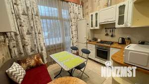 1-к квартира, посуточно, 35м2, 2/2 этаж