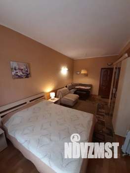 Студия квартира, посуточно, 45м2, 1/2 этаж