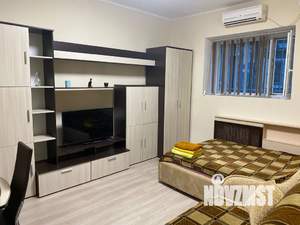 1-к квартира, посуточно, 30м2, 1/2 этаж