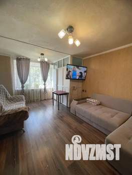 Студия квартира, посуточно, 38м2, 2/2 этаж