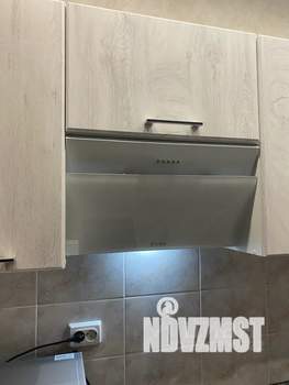 Студия квартира, посуточно, 42м2, 5/18 этаж