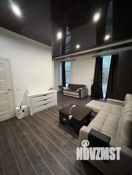 Студия квартира, посуточно, 40м2, 1/5 этаж