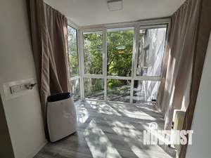 Студия квартира, посуточно, 40м2, 1/3 этаж