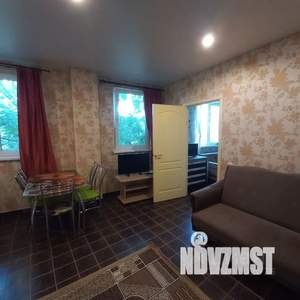 2-к квартира, посуточно, 40м2, 1/2 этаж