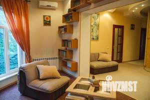 3-к квартира, посуточно, 100м2, 3/3 этаж