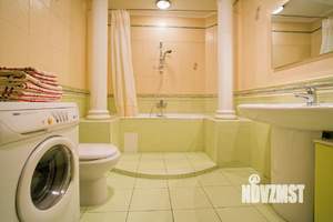2-к квартира, посуточно, 69м2, 7/14 этаж