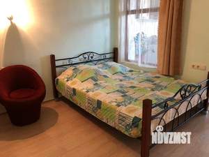 1-к квартира, посуточно, 35м2, 1/2 этаж