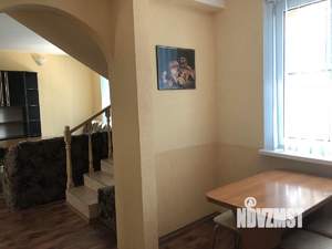 3-к квартира, посуточно, 70м2, 1/1 этаж