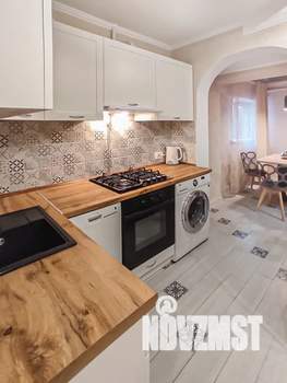 2-к квартира, посуточно, 45м2, 1/5 этаж