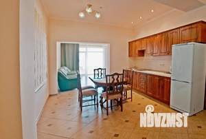 3-к квартира, посуточно, 86м2, 2/5 этаж