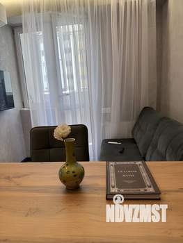 1-к квартира, посуточно, 37м2, 1/1 этаж