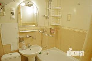 2-к квартира, посуточно, 40м2, 4/4 этаж