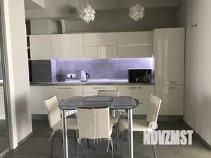 1-к квартира, посуточно, 55м2, 2/6 этаж