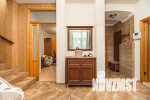 4-к квартира, посуточно, 100м2, 2/3 этаж