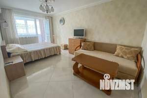 1-к квартира, посуточно, 38м2, 4/5 этаж