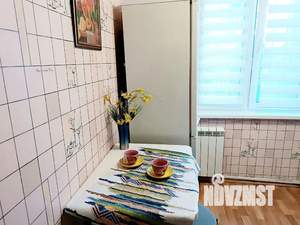 2-к квартира, посуточно, 50м2, 1/5 этаж