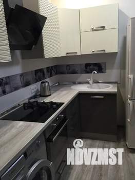 Студия квартира, посуточно, 40м2, 5/9 этаж