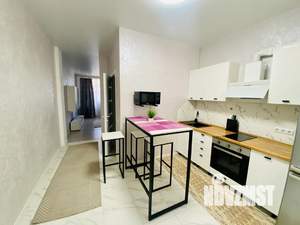 Студия квартира, посуточно, 30м2, 1/2 этаж