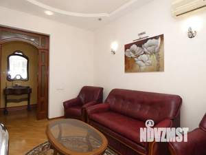 2-к квартира, посуточно, 50м2, 1/2 этаж