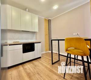 Студия квартира, посуточно, 33м2, 6/7 этаж