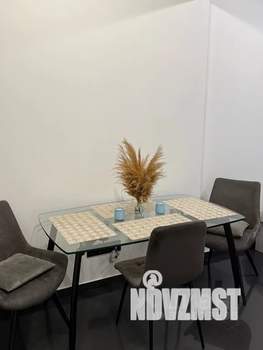 Студия квартира, посуточно, 30м2, 1/8 этаж