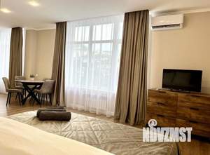 1-к квартира, посуточно, 42м2, 1/1 этаж