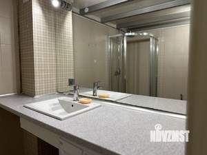 Студия квартира, посуточно, 40м2, 1/6 этаж